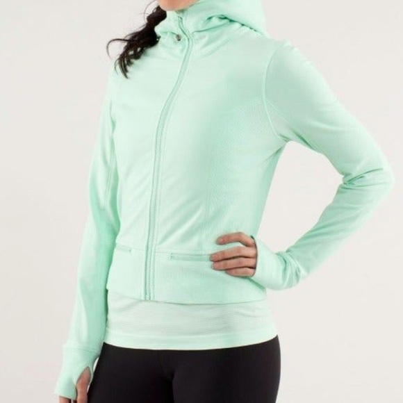 Lululemon Throw Me Over Crop hoodie - Picture 3 of 6